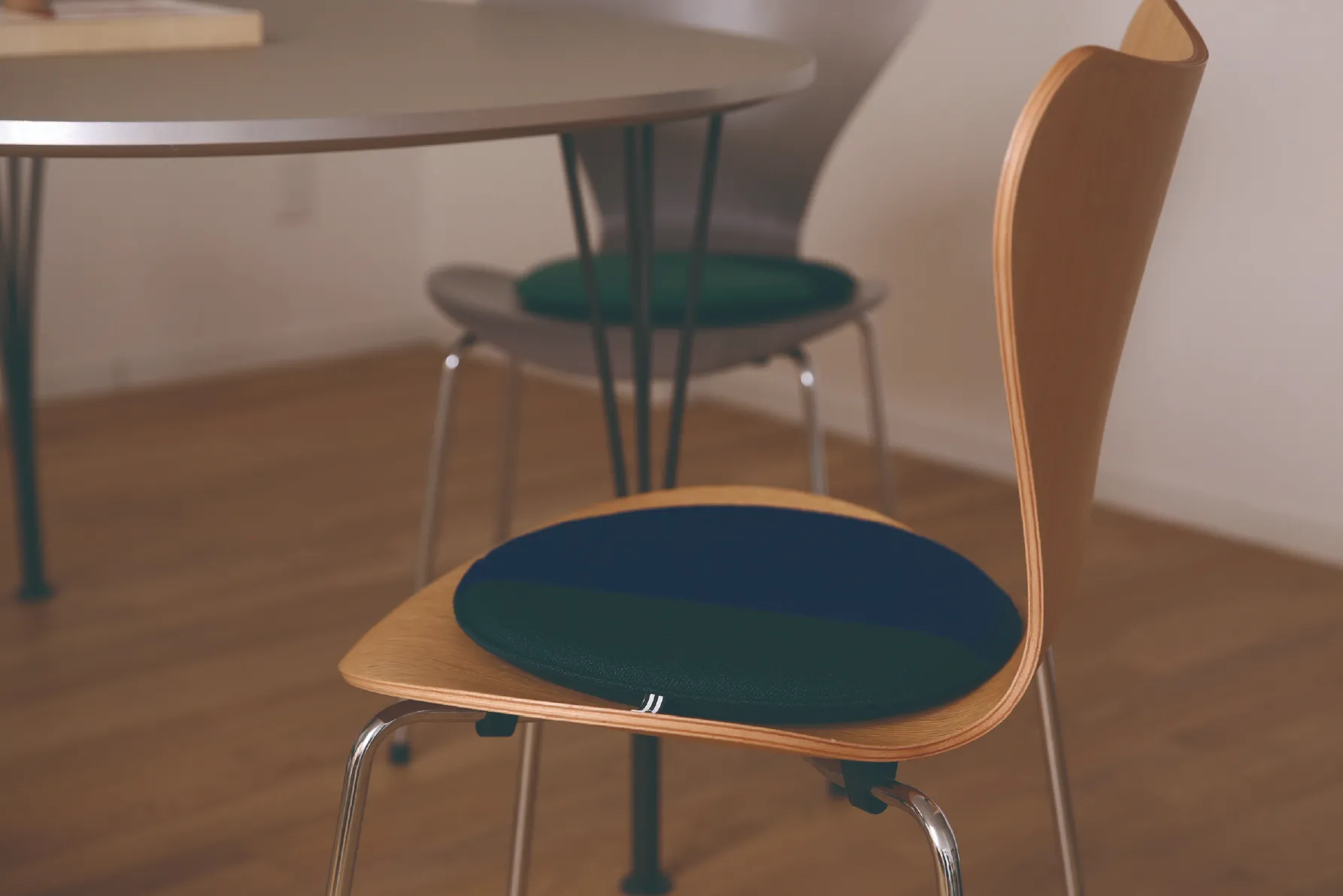 SEAT PAD - Rの画像